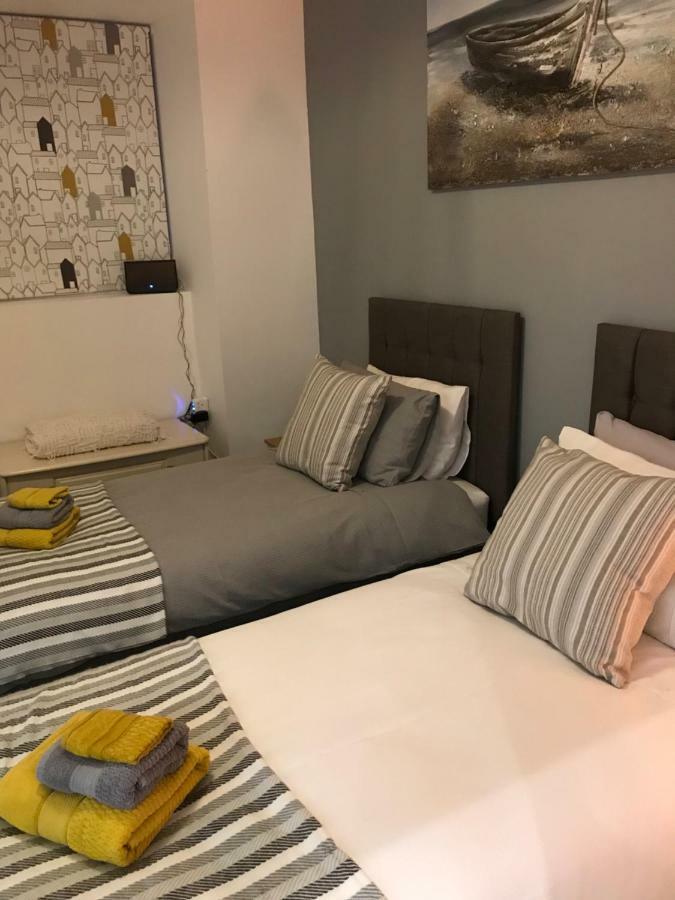 מנאי ברידג' Nant Apartment - Ground Floor מראה חיצוני תמונה